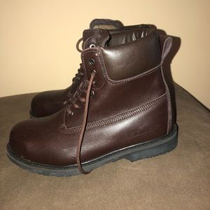 Brown Steal toed boots